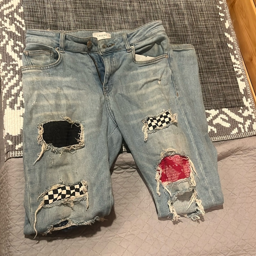 Lakenzie ripped style jeans